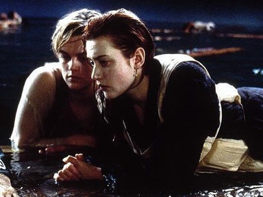 Végre kiderült, miért nem mászhatott fel a Titanicban Jack arra az ajtóra Rose mellé!