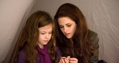 Ez komoly? Így néz ki ma az Alkonyatban Bella és Edward lányát alakító színésznő