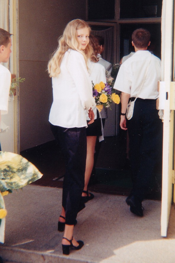 Az általános iskolai ballagáson már valószínűleg ő volt a legmagasabb az osztályban.