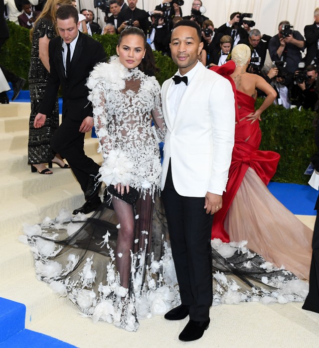 Chrissy Teigen John Legend Met gála