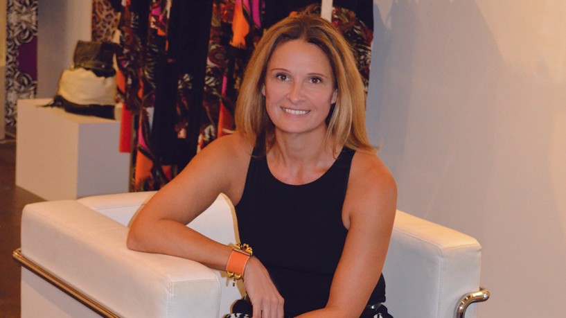 “Szeretem azokat a nőket öltöztetni, akik büszkék magukra” - Interjú Eva Varro, amerikai magyar divattervezővel