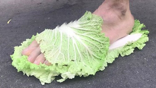 Nagyon vega: Salátalevélből készült ez a papucs