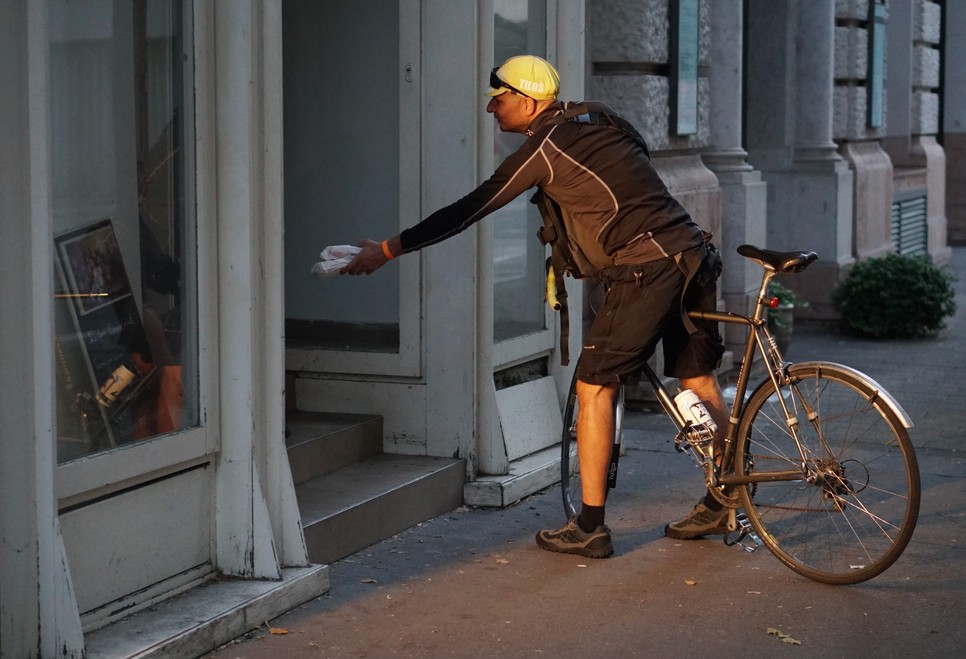 A Coca-Cola és a Budapest Bike Maffia közösen szeretné megmutatni, hogy ha sok apró segítség jön össze, az nagy változást tud elindítani a környezetünkben