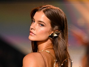Palvin Barbara zavarbaejtő kalózlányként ragyogott a Victoria's Secret afterpartiján