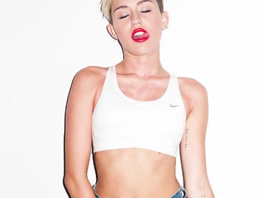 Cigizik, kézenáll és szereti magát Miley Cyrus