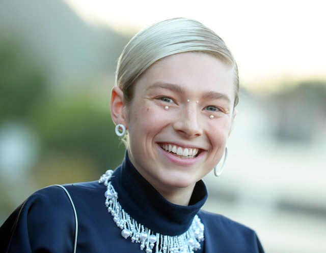 Az Eufória transznemű sztárja elképesztően nézett ki a vörös szőnyegen