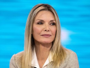 A 67 éves Michelle Pfeiffer mintha egy percet nem öregedett volna, elképesztően fest friss fotóin