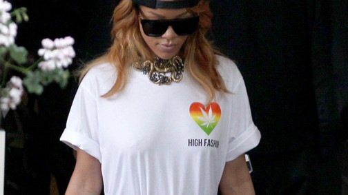 Divat a füvezés Rihanna szerint