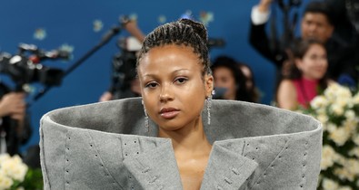 MET-gála 2025: „A fekete dandység a legjobb dolog, ami a MET-gálával történhetett” – Keszeg Anna véleménycikke