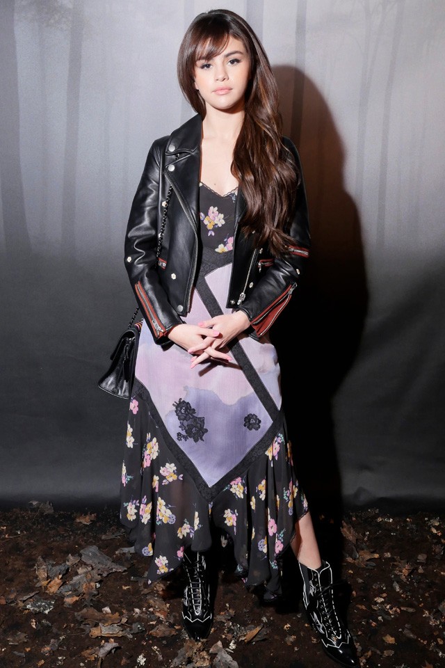Selena Gomez Coach divatbemutató