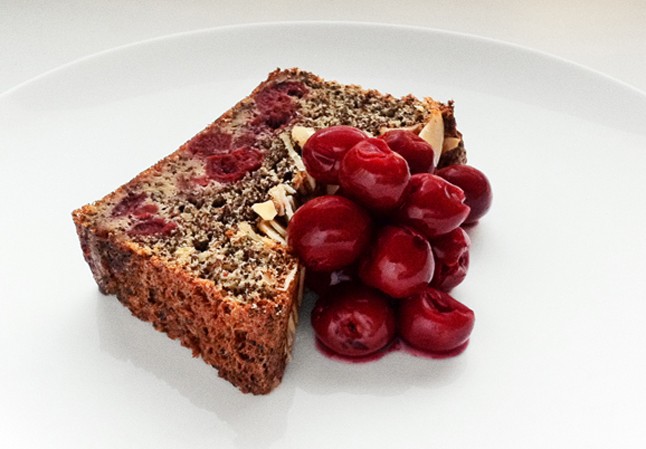 Meggyes-mákos sütemény