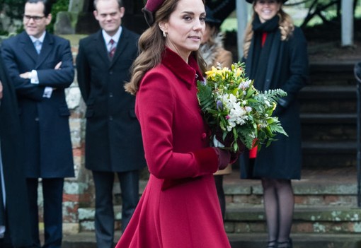 Felkészültél? Ezek Katalin hercegné legvarázslatosabb karácsonyi szettjei az elmúlt évekből