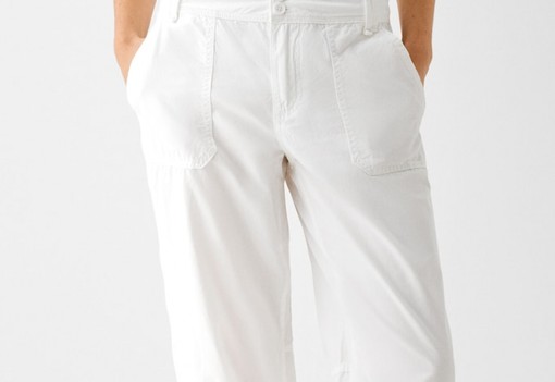 Édes bosszúval tért vissza ez az elfeledett ruhadarab: igen, a capri nadrág menőbb, mint valaha