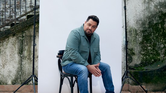 „Szeretném, ha nem a hibát, hanem az embert látnánk egymásban” - Molnár Ferenc Caramel a romák helyzetéről mesélt