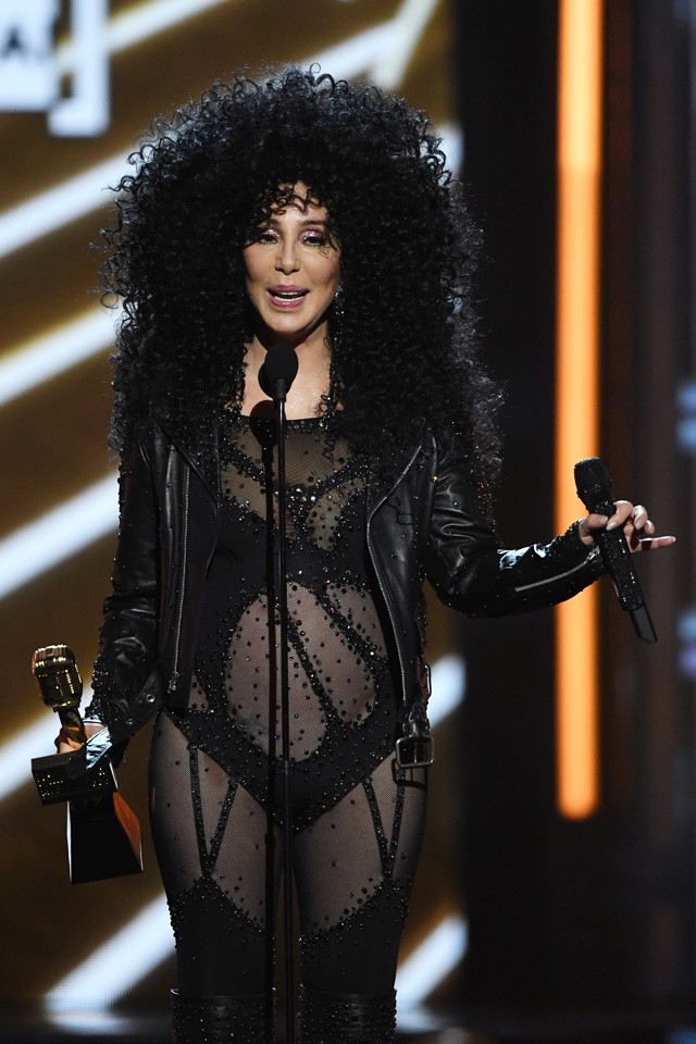 Musical készül Cher életéből!