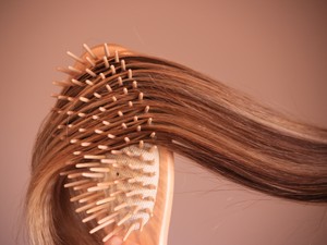 Őszi hajhullás: mi áll a hátterében és hogyan kezelhető?