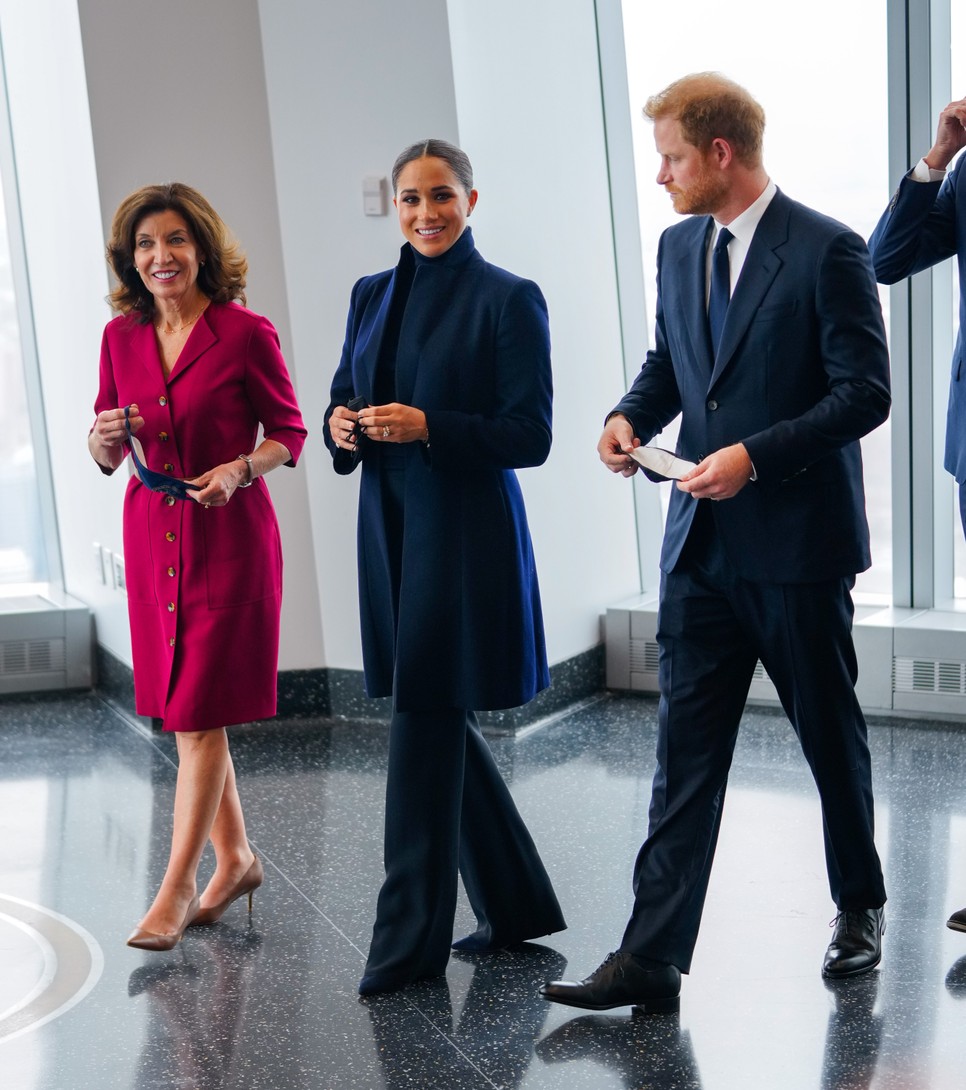 Meghan Markle 2021-ben felrúgta a királyi protokollt és visszatalált saját stílusához