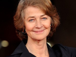 68 évesen szépségnagykövet lett az egykori szexikon