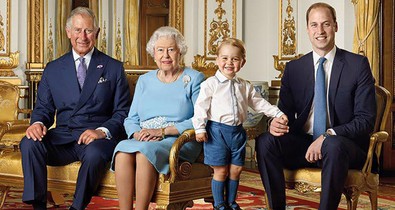 A legédesebb fotó, amit valaha láttál a cuki kis György hercegről