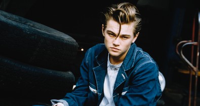 Leonardo DiCaprio 15 ikonikus divatpillanata a 90-es évekből, amitől még ma is megdobban a szívünk
