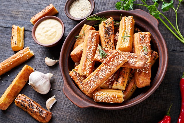 Isteni finom sajtos-magvas rúd, amit sokkal egyszerűbb elkészíteni, mint gondolnád