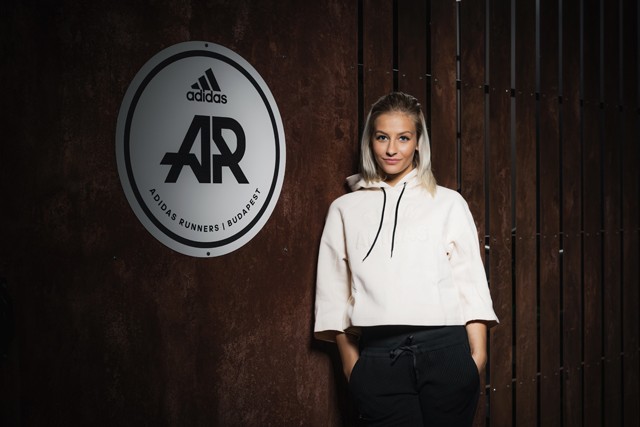 Ilyen mozgalmas egy kézilabdázó élete - interjú Fodor Csengével