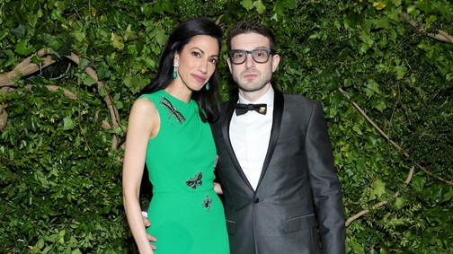 Alex Soros tündérmesébe illő esküvőjén ámul az internet: feleségül vette gyönyörű szerelmét, Huma Abedint