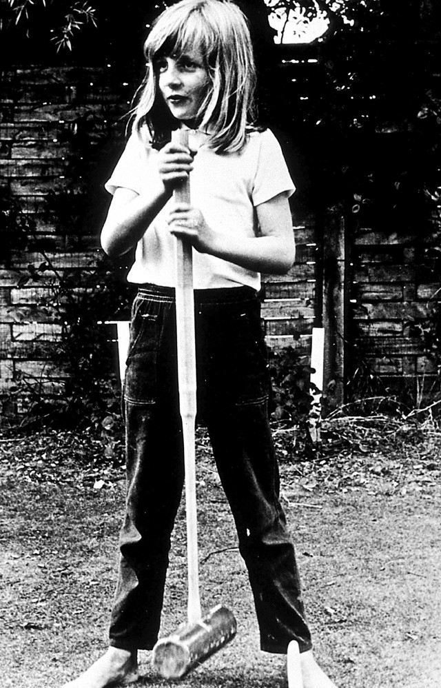 A néhai Diana hercegnőt a királyi család legvagányabb tagjának tartották, és már kislányként nagyon belevaló volt