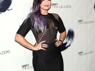 Kukucs! Demi Lovato is mutatja, amije van