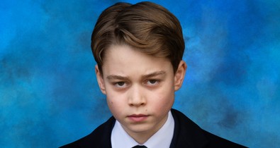 Hiába trónörökös, ezt a kényelmetlen dolgot György hercegnek is meg kell csinálnia, a szülei nem engednek ebből a szabályból