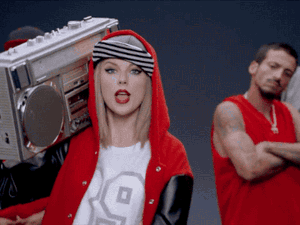 Ne félj a változásoktól, ma minden új segíteni fog - Egymondatos horoszkóp - november 11. szombat