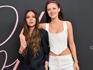 Nicola Peltz Beckham engedélyt kapott, hogy Victoria Beckham gardróbjában turkáljon