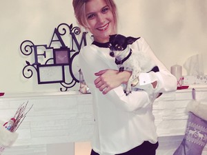 Ünnepi hangulatban búcsúzik Weisz Fanni