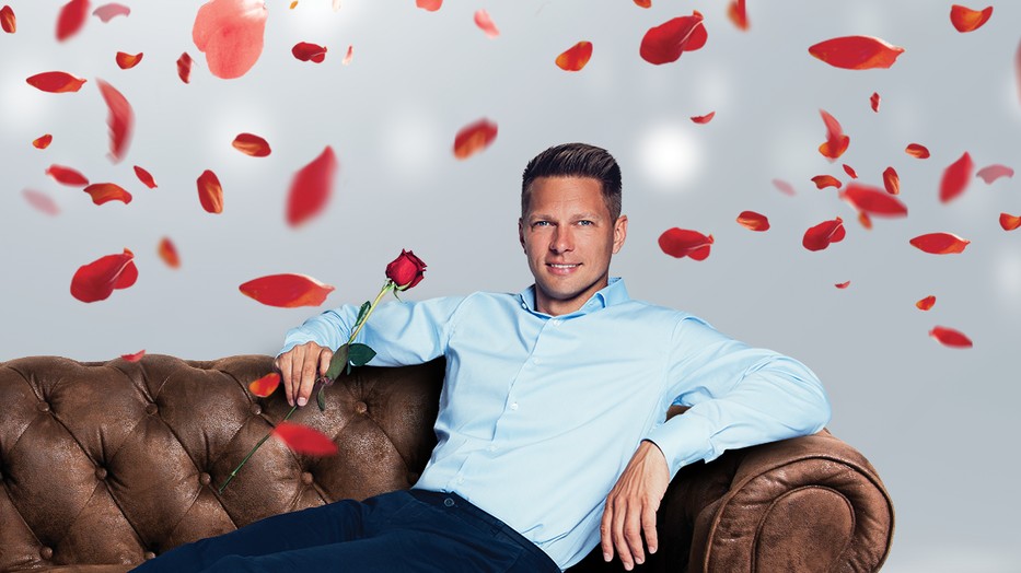 Indul a Bachelor - A Nagy Ő! című műsor, melyben Tóth Dávid kajakozó keresi a szerelmet