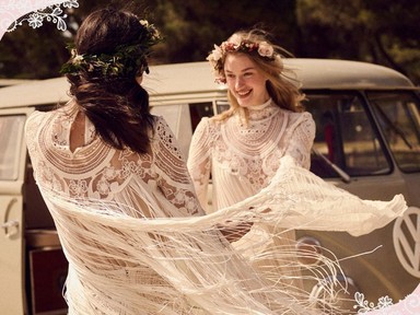 Gyönyörű koszorúslány haj ötletek, ha idén nem csak vendégként veszel részt a barátnőd esküvőjén