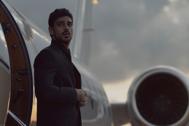 Megpróbált hasonlítani a Szürke ötven árnyalatára: nem sikerült, de legalább jóképű a főszereplő