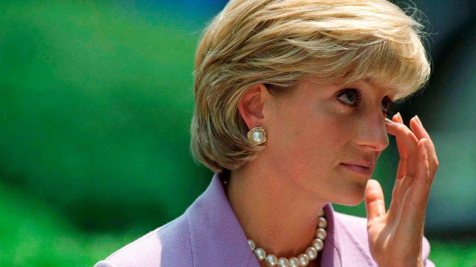 Idén augusztus 31-én lesz huszonöt éve, hogy Diana hercegnő elhunyt tragikus autóbalesetben