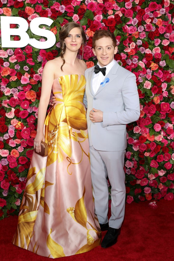 Ethan Slater és felesége, Lilly Jay 2018-ban házasodtak össze, 2022-ben született meg közös kisbabájuk