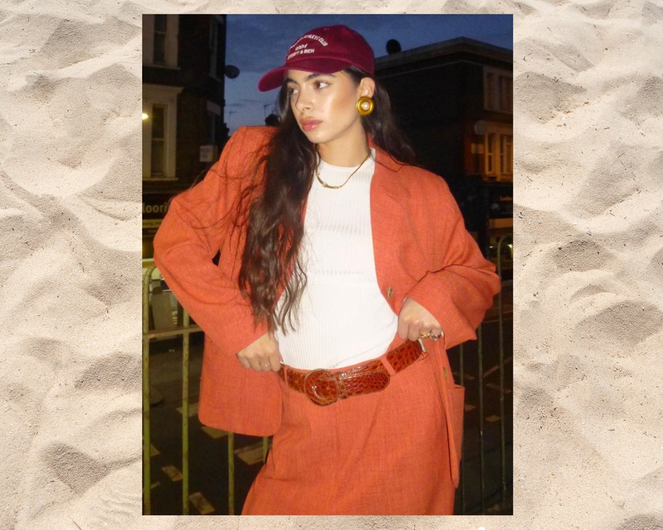 2023 nyári trendjeinek a fülbevaló ad csillogást.