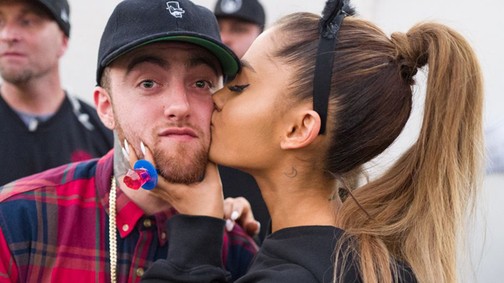 Ariana Grande-ról előkerült egy megható videó, amin Mac Miller hallgatja a dalát
