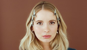 Filmbe zárt fény: Sutus Fanni, az analóg divatfotográfia egyik hazai úttörője