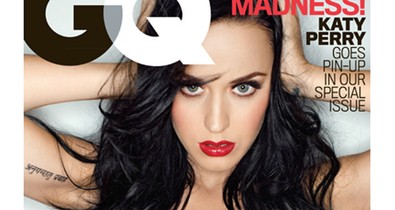 Kebelcsoda lett Katy Perry