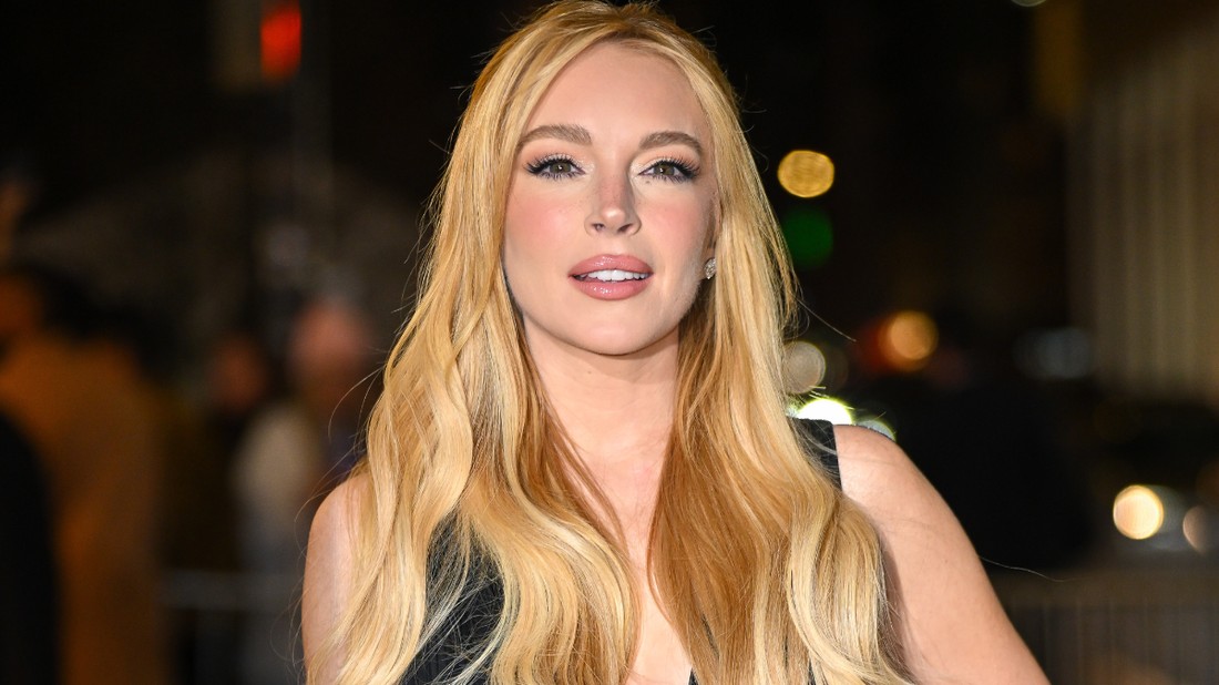 Lindsay Lohan csak úgy ragyog korábbi önmagához képest, de még a profik sem biztosak abban, mitől