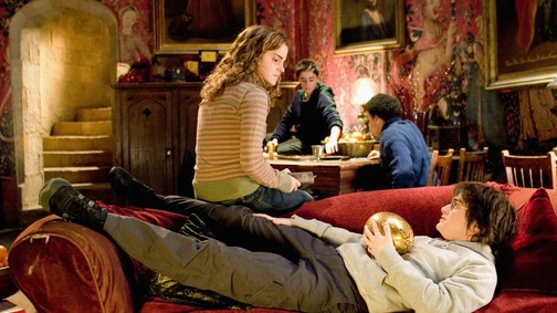 Az új Harry Potter-könyv maga a csendes luxus, és ezt be is bizonyítjuk