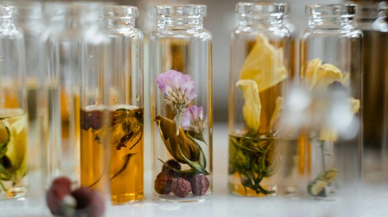 Már a pszichológusok is elismerik az illatterápiát