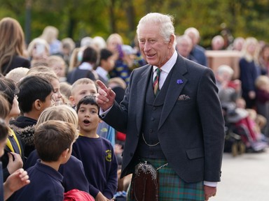 Károly királyt áskálódással vádolják a koronázási ceremónia dátuma miatt