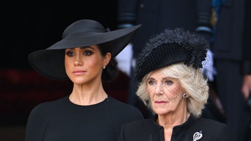 Kamilla királyné finoman hadat üzent Meghan Markle-nek