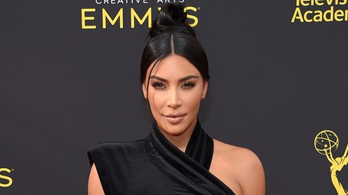 Durva fotót mutatott Kim Kardashian a pikkelysömöréről