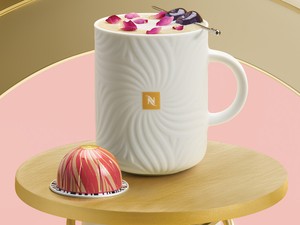 Hibiszkuszos ünnepi kávéélmények amelyek beragyogják az adventi időszakot