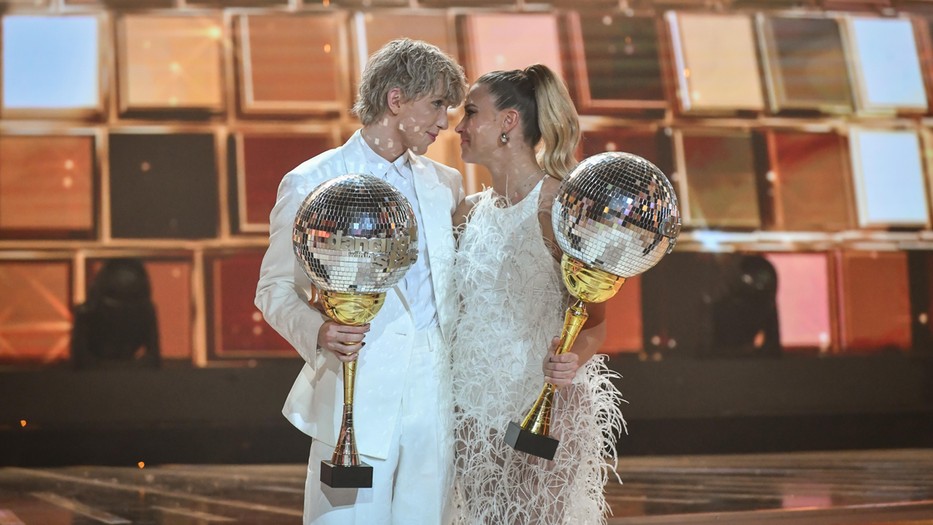 WhisperTon és Tóth Katica nyerte a Dancing with the Stars ötödik évadát